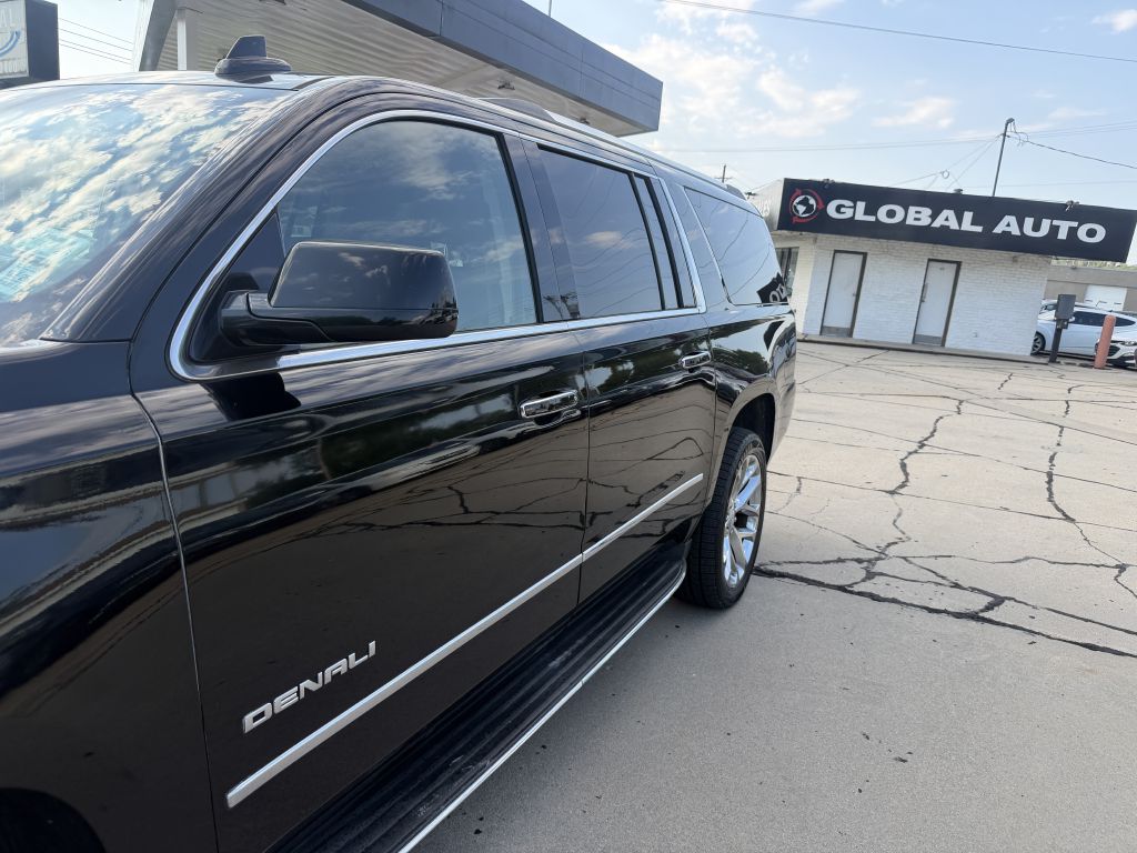 Photo 24 of this GMC YUKON XL