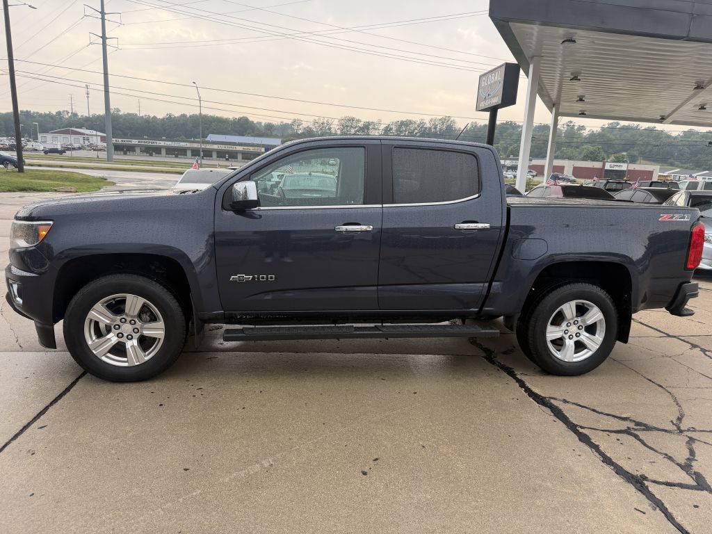 Photo 4 of this CHEVROLET COLORADO Z71