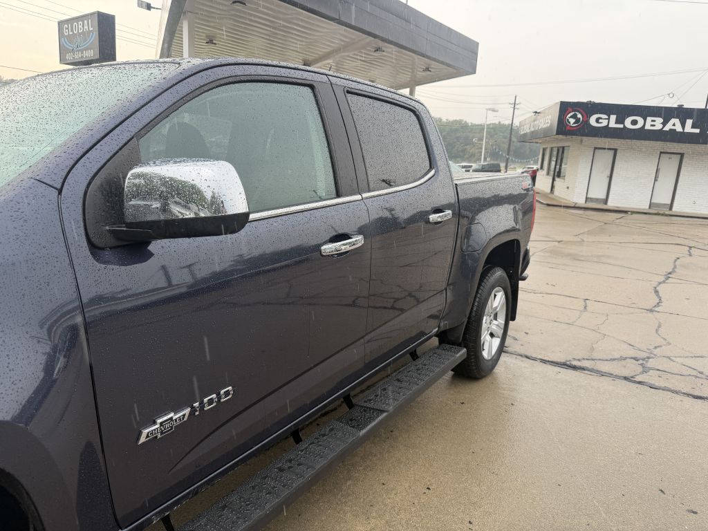 Photo 21 of this CHEVROLET COLORADO Z71