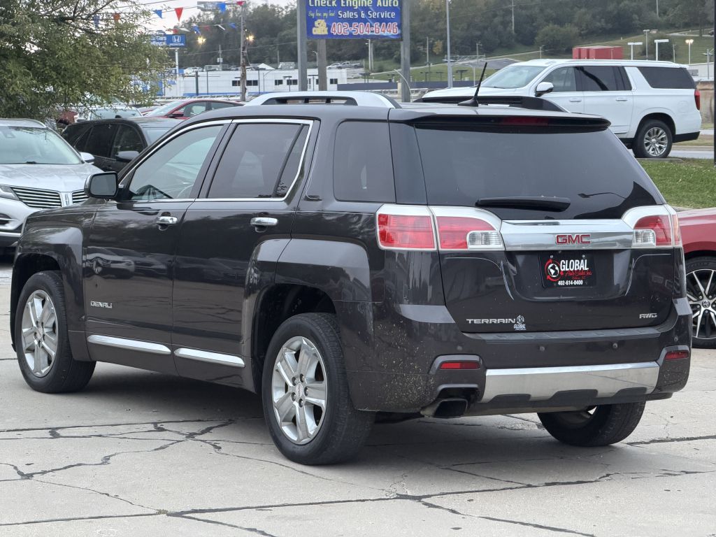 Photo 5 of this GMC TERRAIN