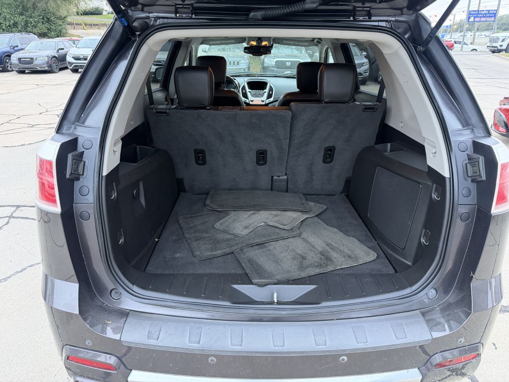 Photo 8 of this GMC TERRAIN