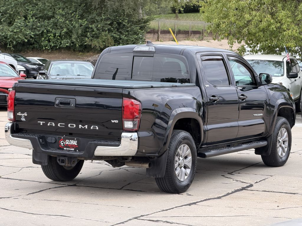 Photo 6 of this TOYOTA TACOMA