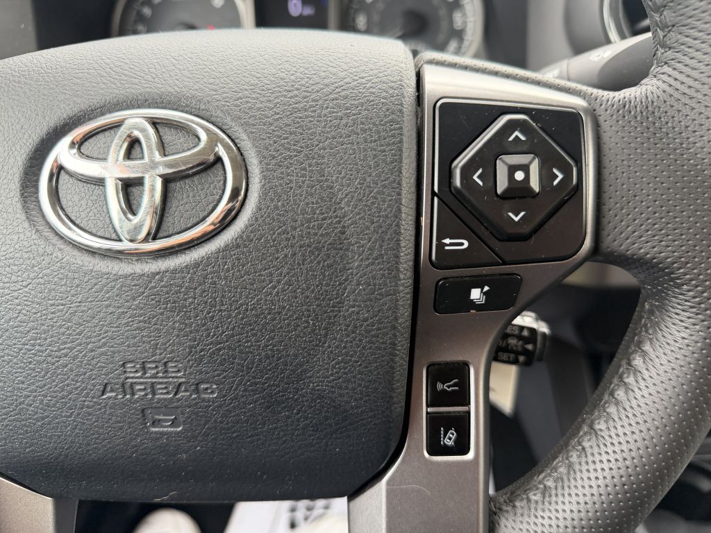 Photo 13 of this TOYOTA TACOMA