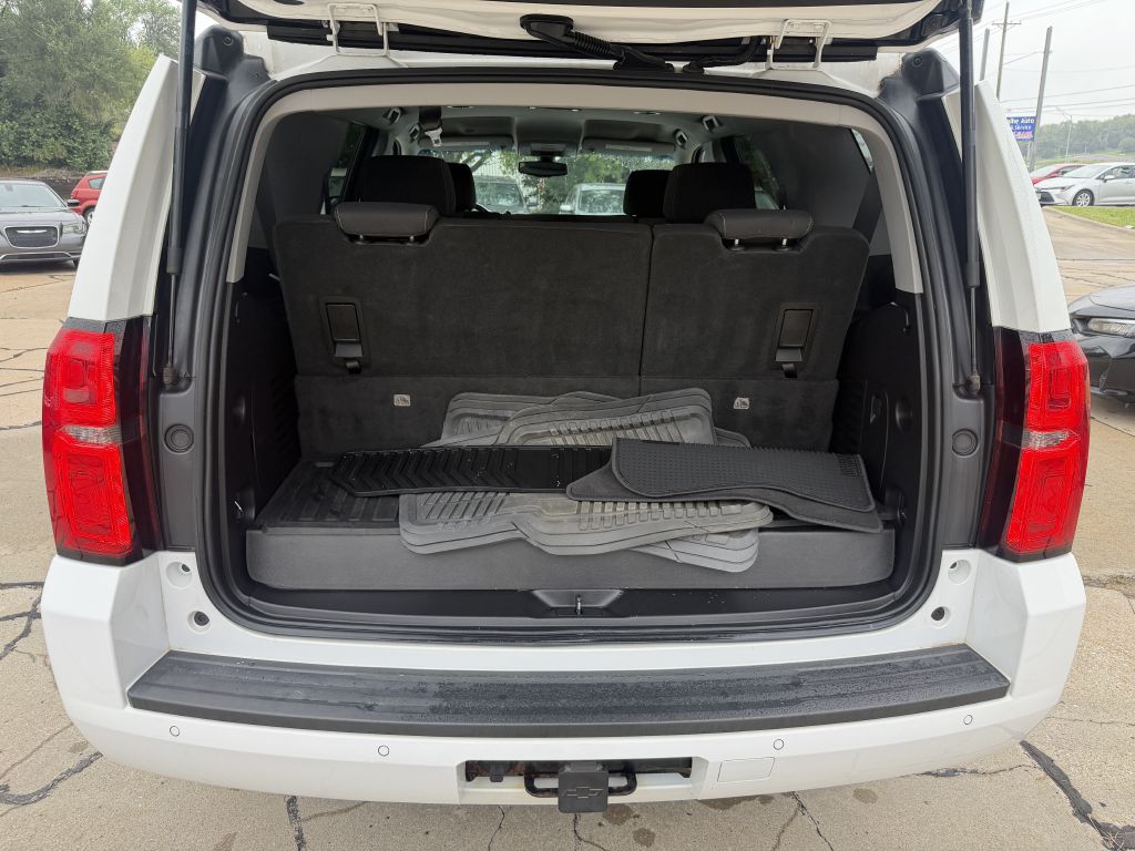 Photo 8 of this CHEVROLET TAHOE