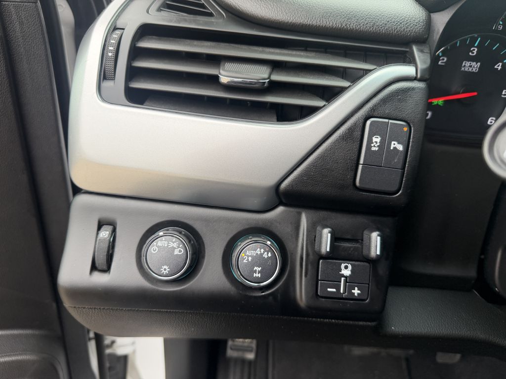 Photo 13 of this CHEVROLET TAHOE
