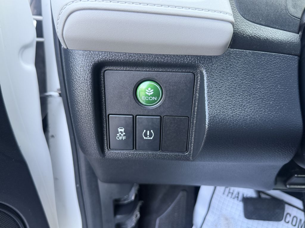 Photo 12 of this HONDA HR-V