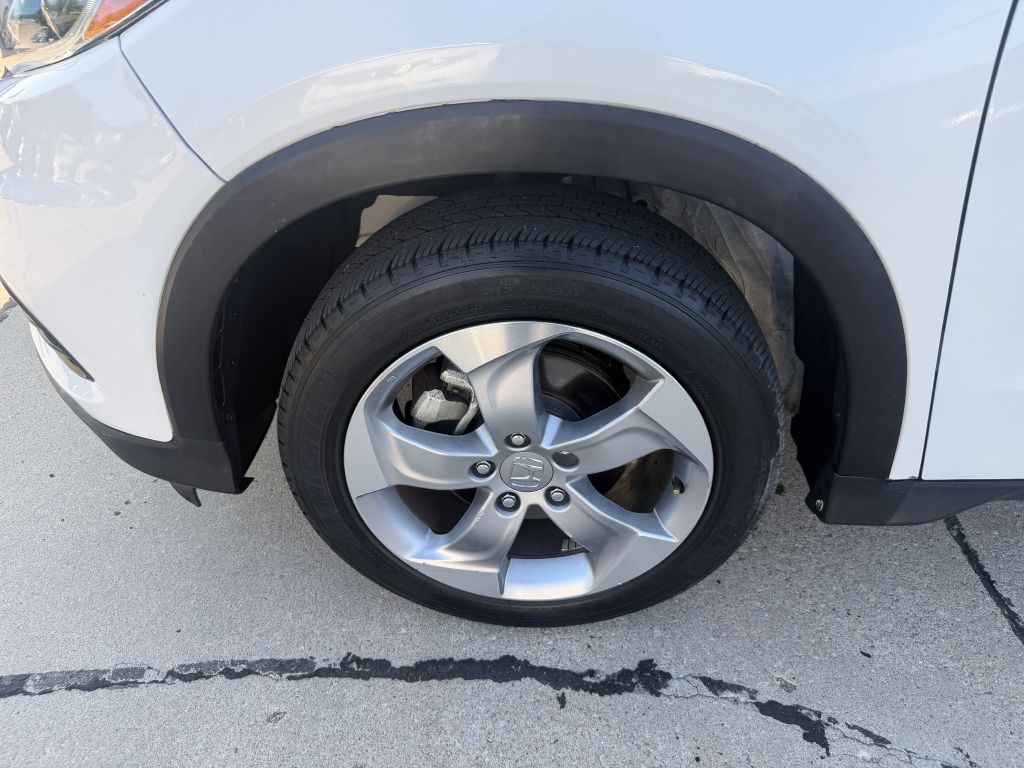 Photo 19 of this HONDA HR-V