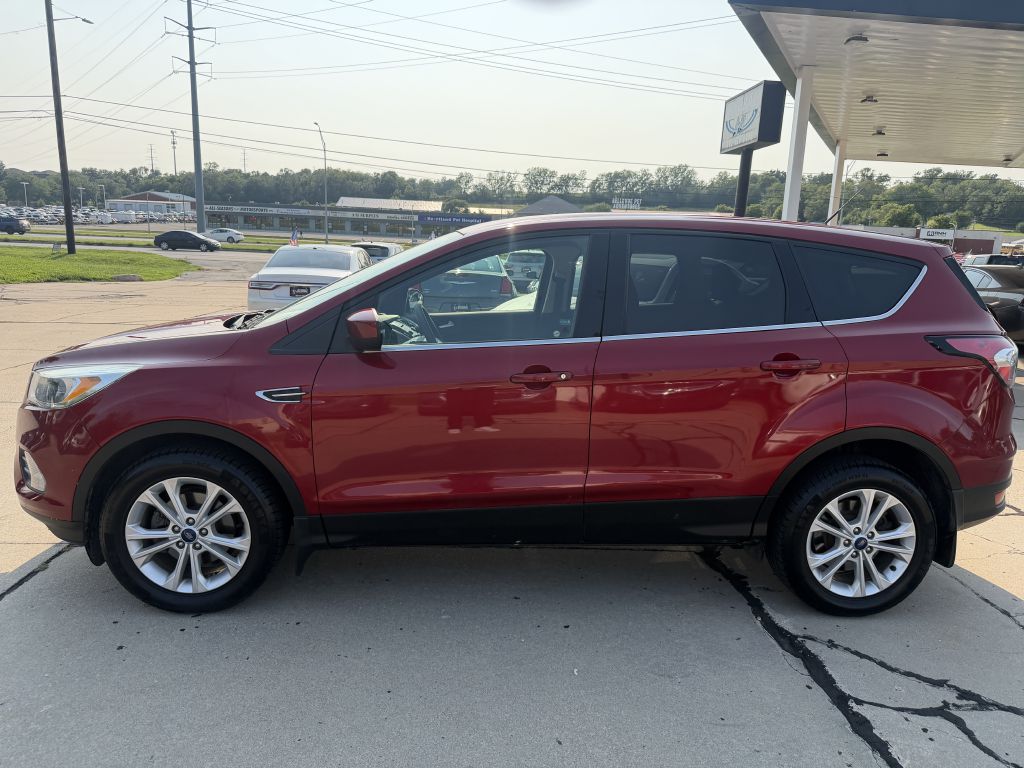 Photo 4 of this FORD ESCAPE