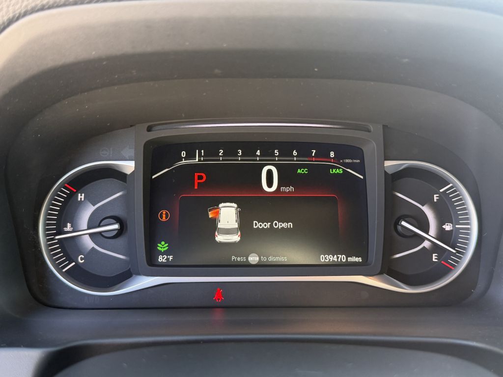 Photo 16 of this HONDA PASSPORT EX-L