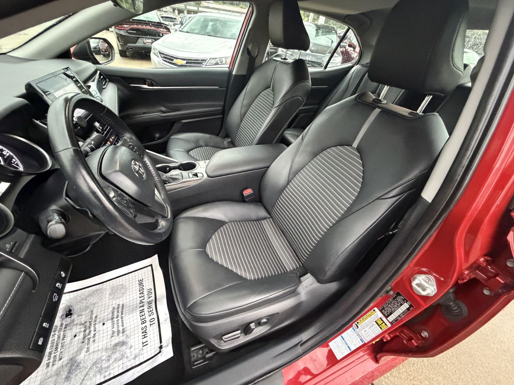 Photo 10 of this TOYOTA CAMRY