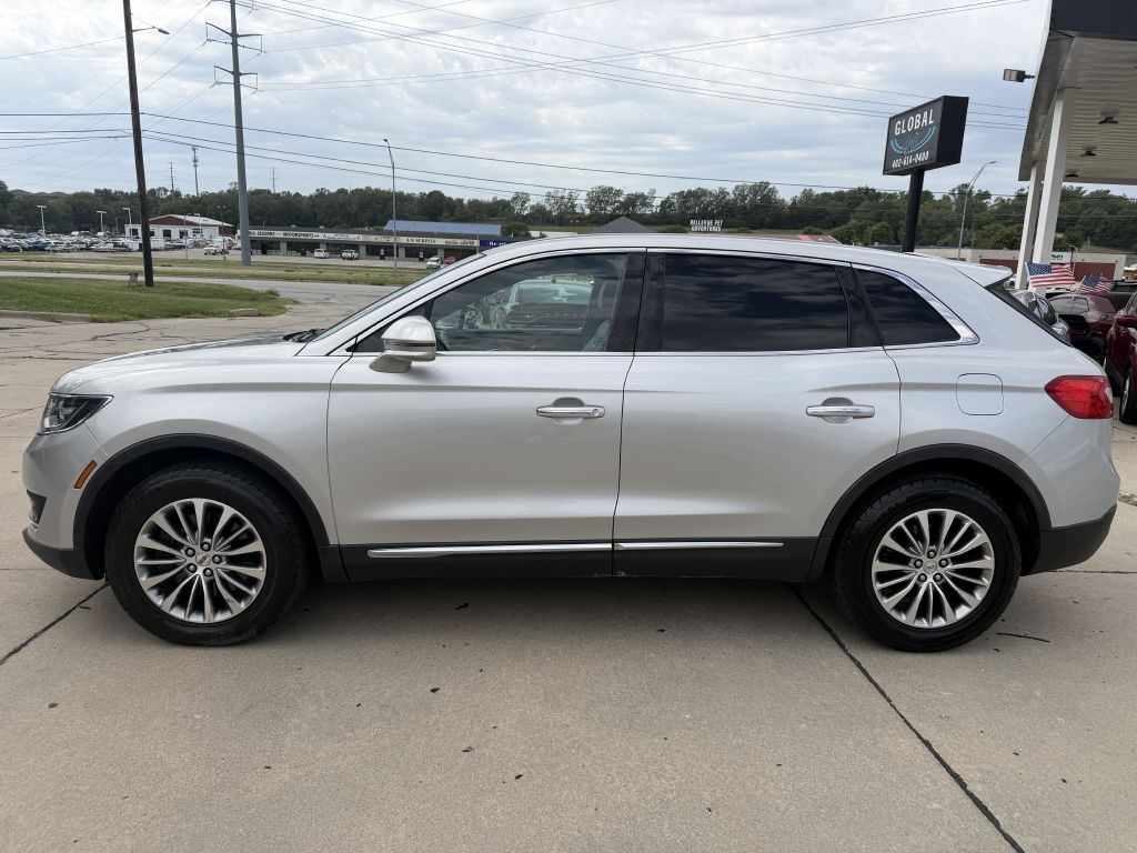 Photo 4 of this LINCOLN MKX