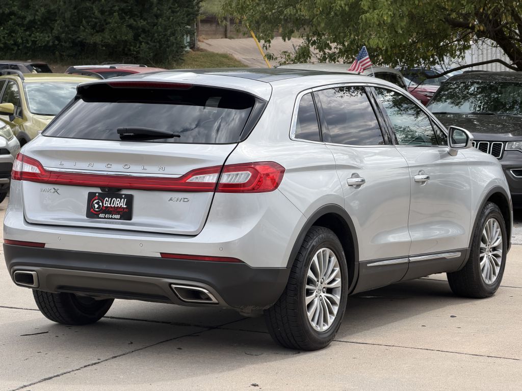 Photo 6 of this LINCOLN MKX