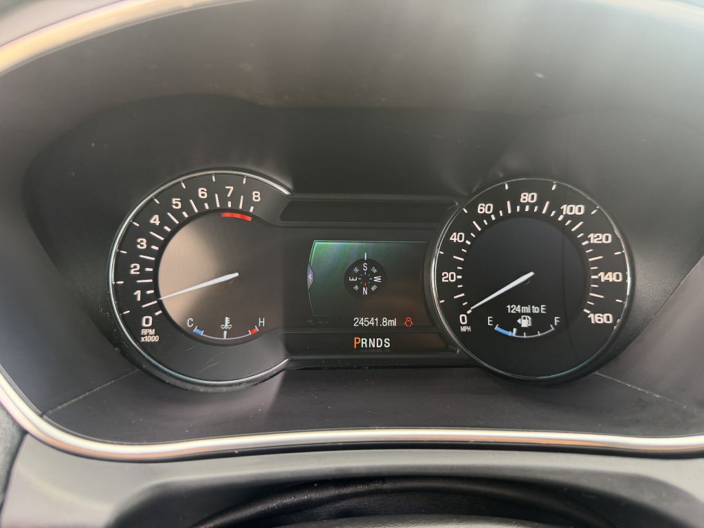 Photo 13 of this LINCOLN MKX