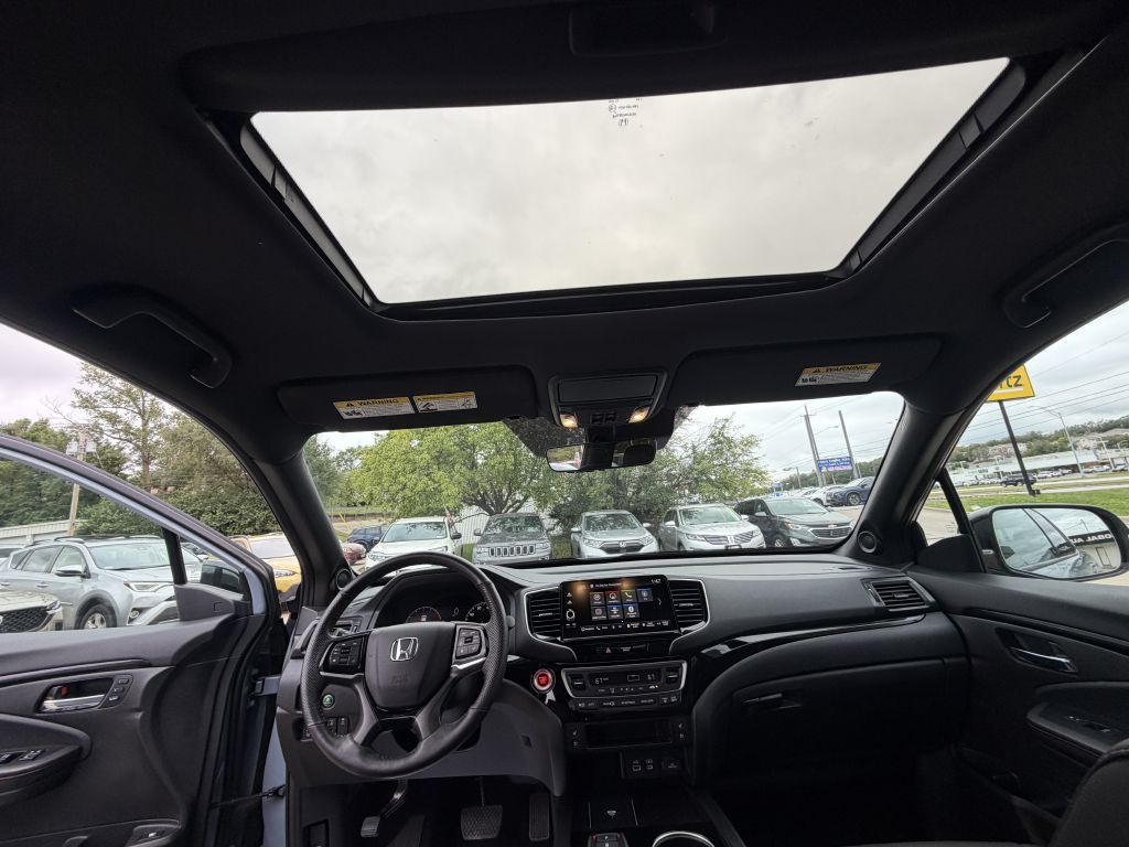 Photo 21 of this HONDA RIDGELINE