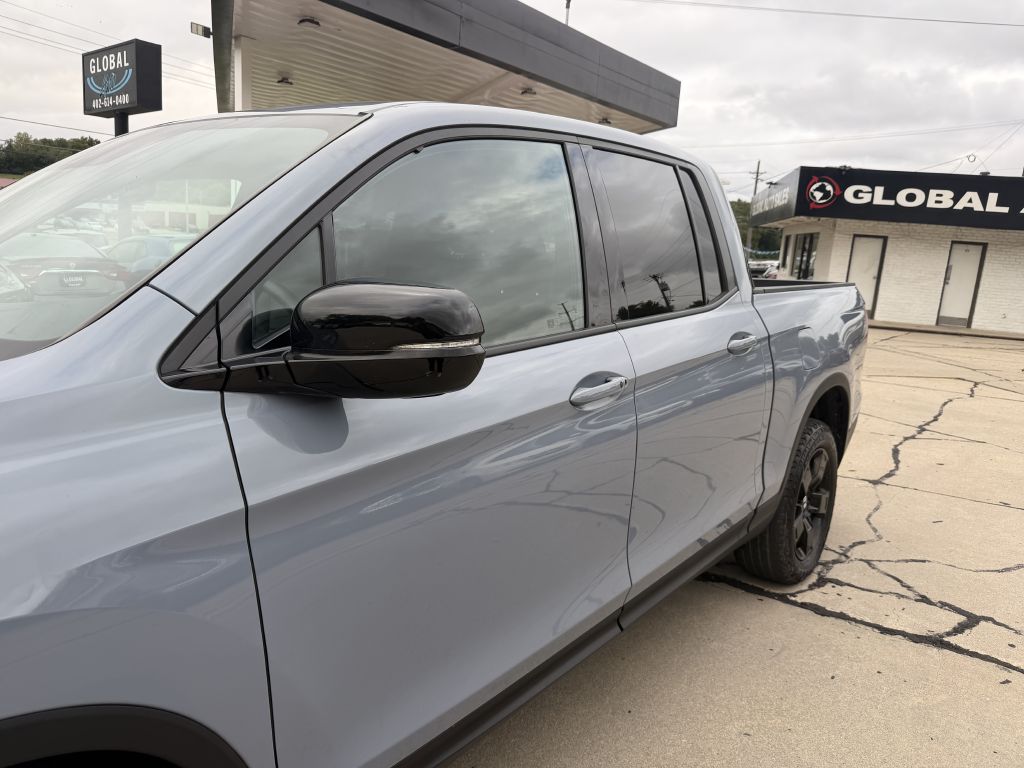 Photo 23 of this HONDA RIDGELINE
