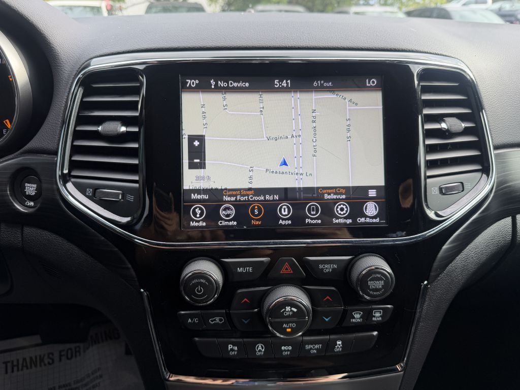 Photo 14 of this JEEP GRAND CHEROKEE