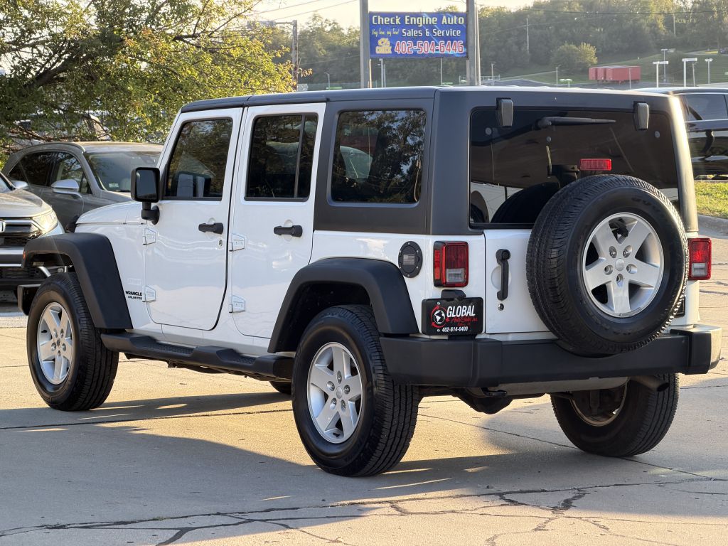 Photo 5 of this JEEP WRANGLER UNLIMI