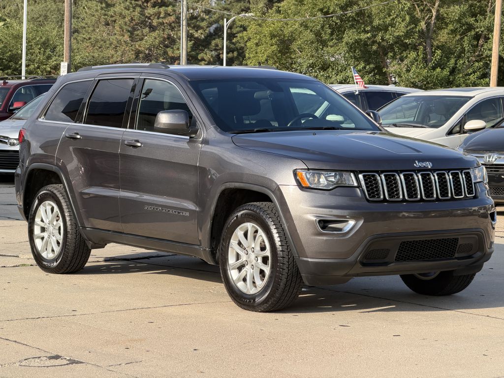 Photo 2 of this JEEP GRAND CHEROKEE