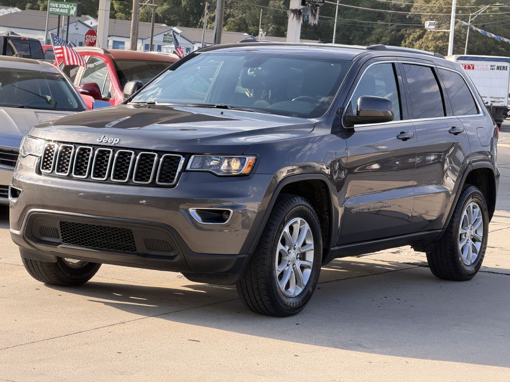 Photo 3 of this JEEP GRAND CHEROKEE