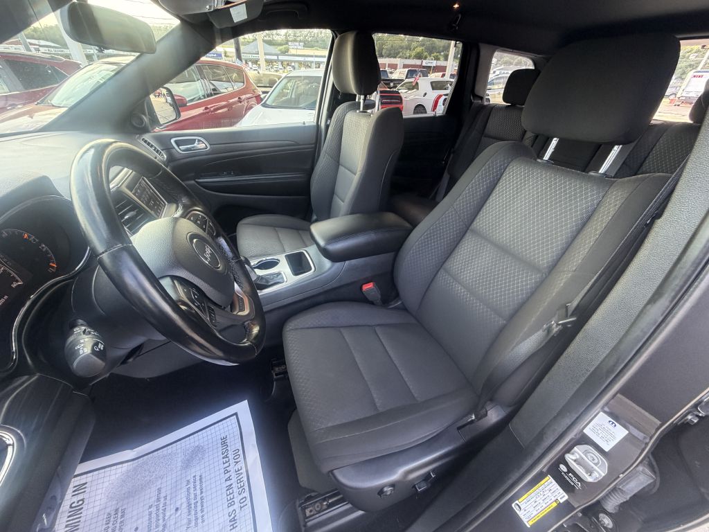 Photo 10 of this JEEP GRAND CHEROKEE