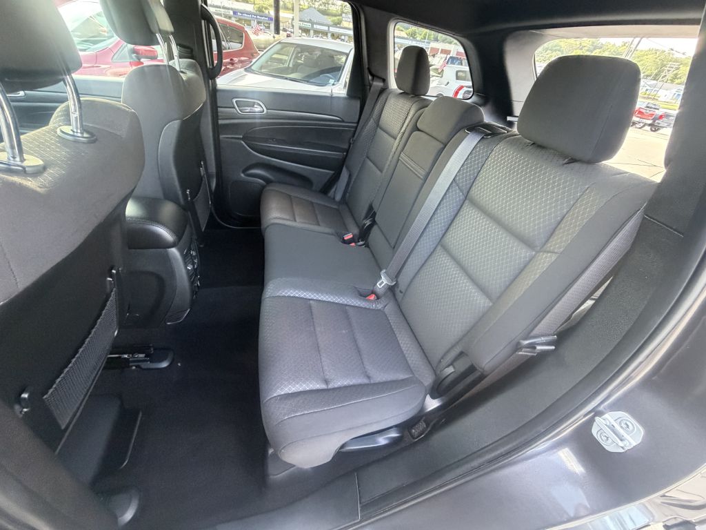 Photo 11 of this JEEP GRAND CHEROKEE