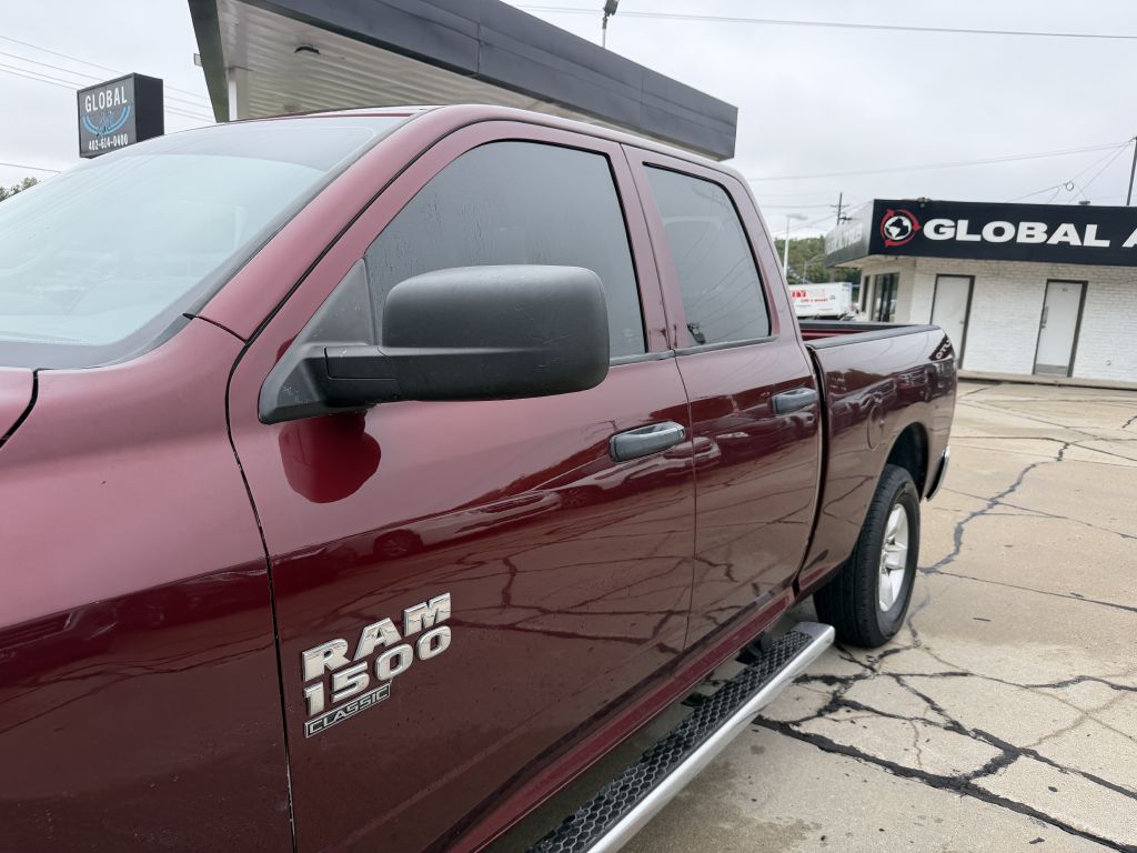 Photo 18 of this RAM 1500 CLASSIC