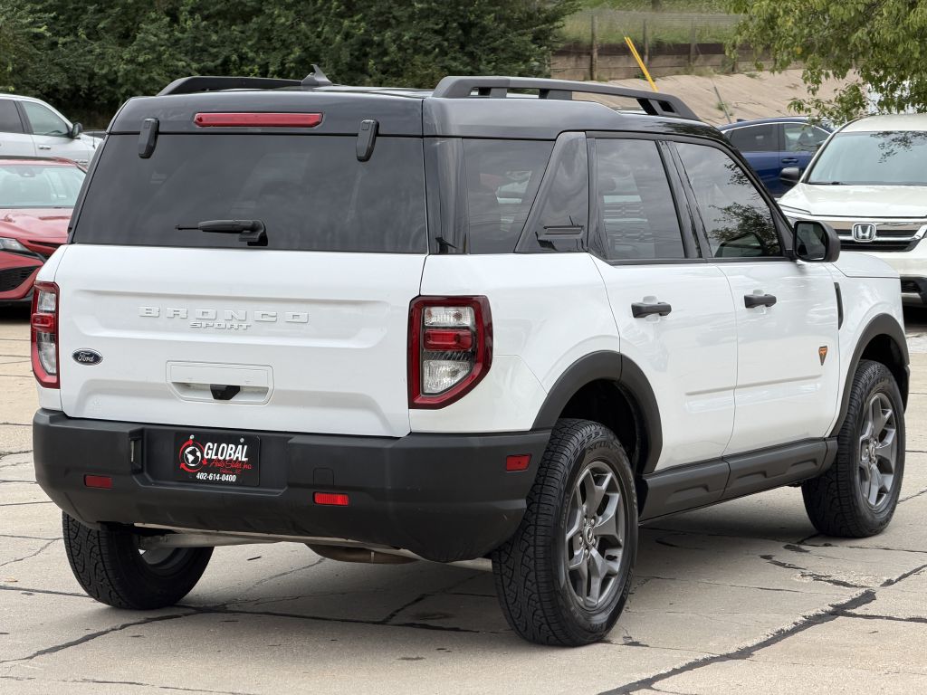 Photo 6 of this FORD BRONCO SPORT