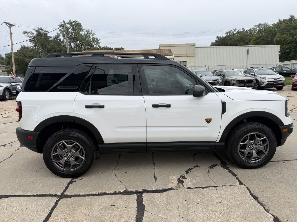 Photo 7 of this FORD BRONCO SPORT