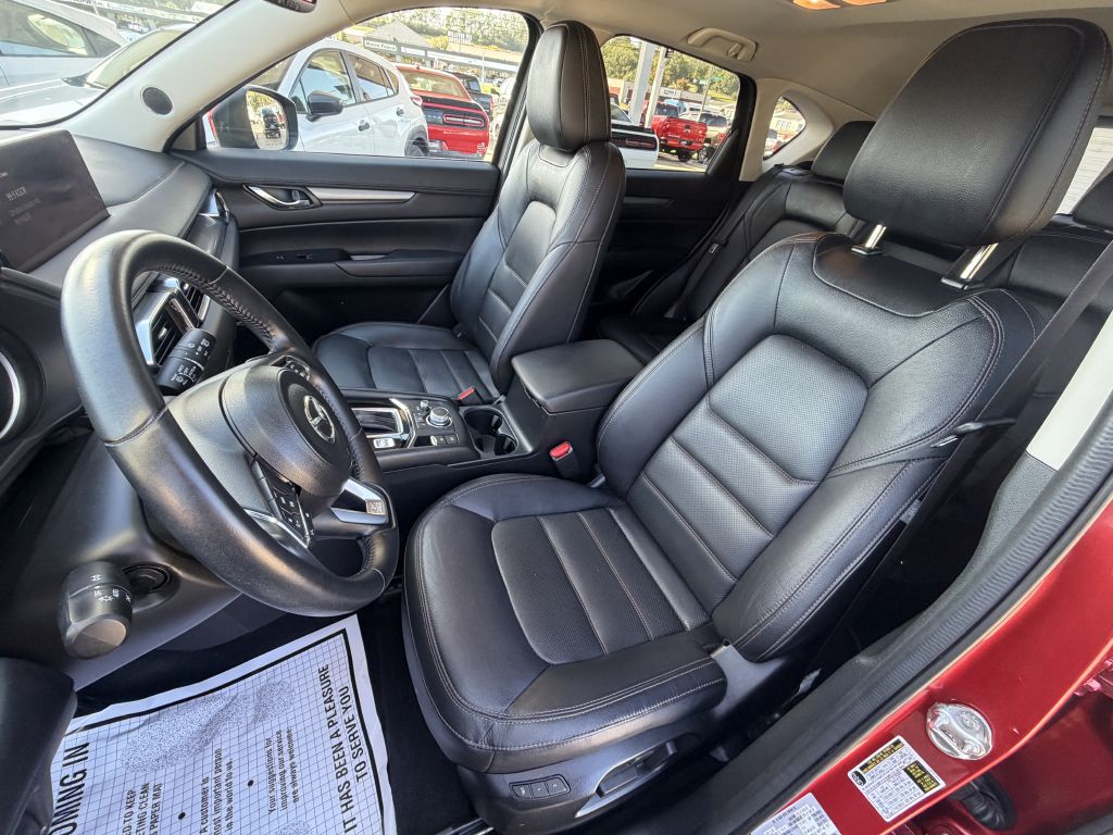Photo 10 of this MAZDA CX-5
