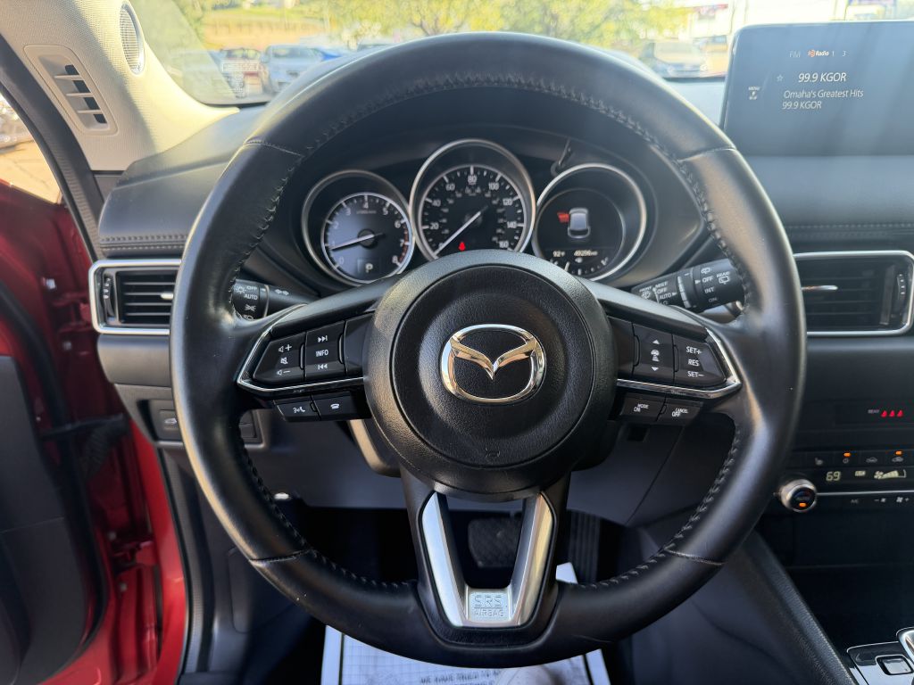 Photo 13 of this MAZDA CX-5