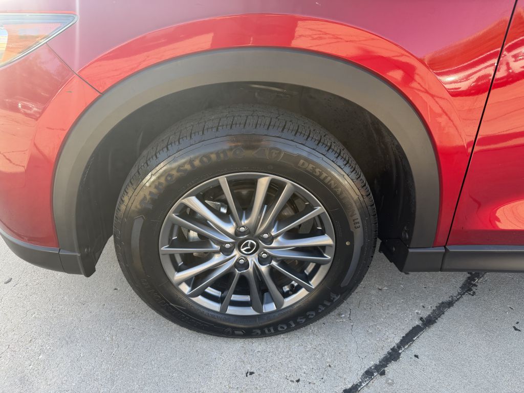 Photo 20 of this MAZDA CX-5