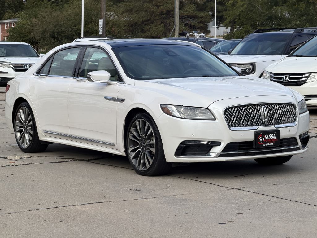 Photo 2 of this LINCOLN CONTINENTAL