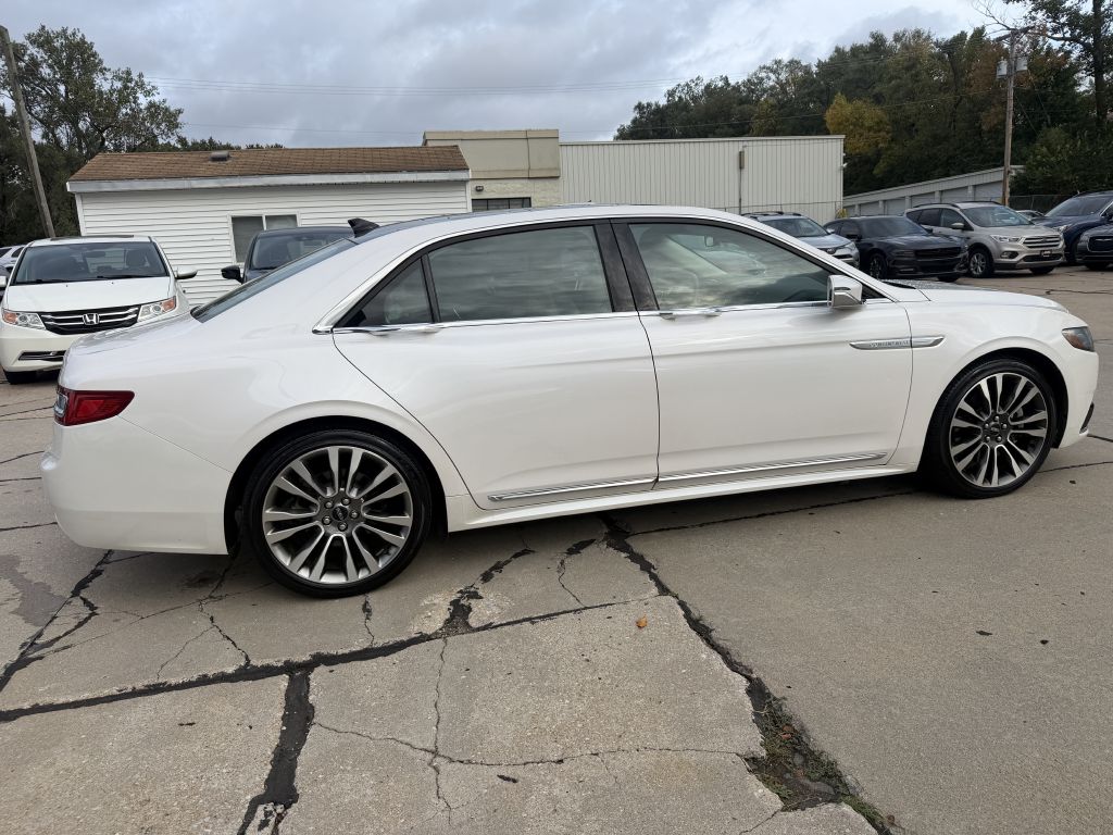 Photo 7 of this LINCOLN CONTINENTAL