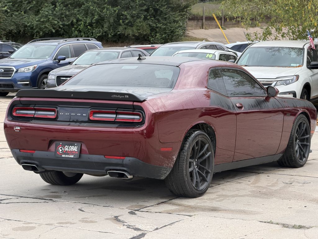 Photo 6 of this DODGE CHALLENGER