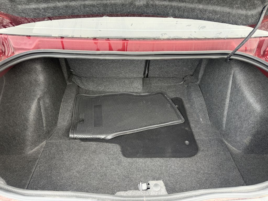 Photo 8 of this DODGE CHALLENGER