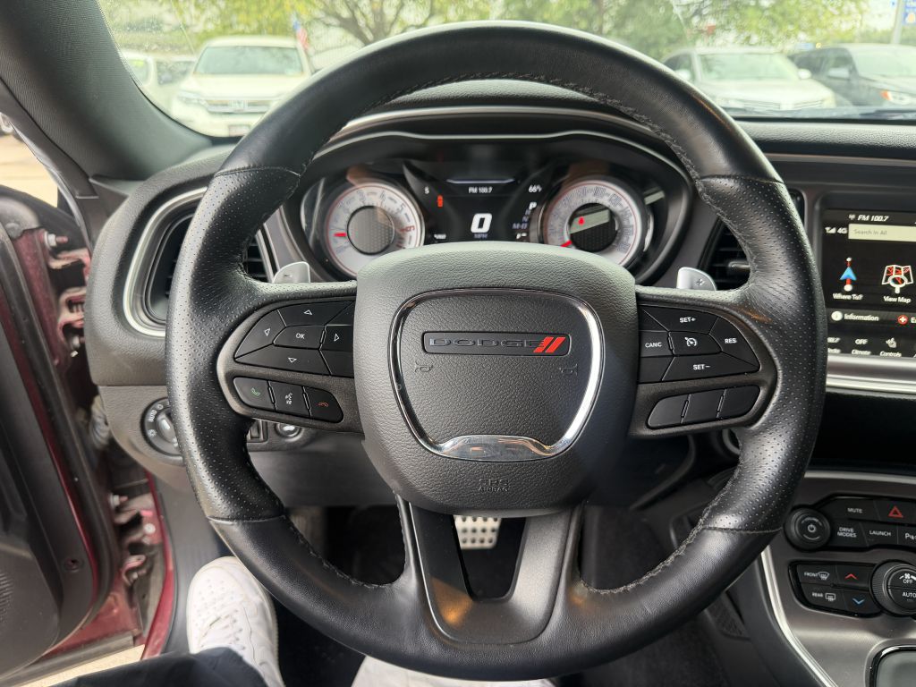 Photo 12 of this DODGE CHALLENGER