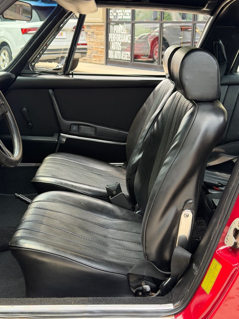 Photo 21 of this PORSCHE 911