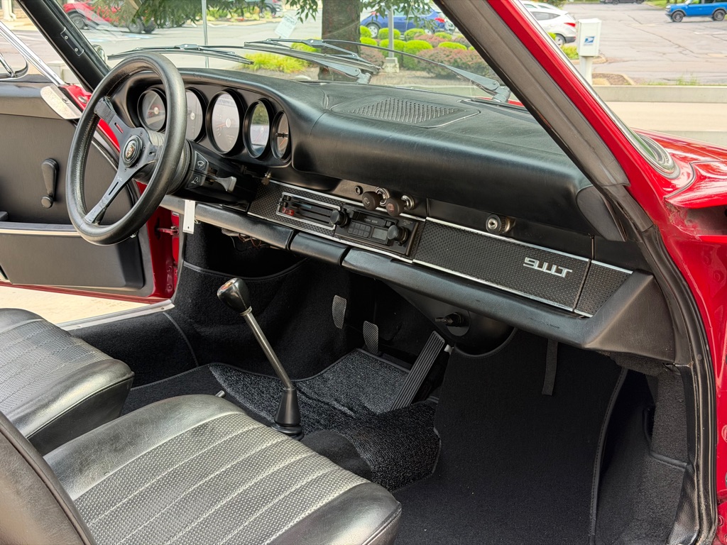 Photo 29 of this PORSCHE 911