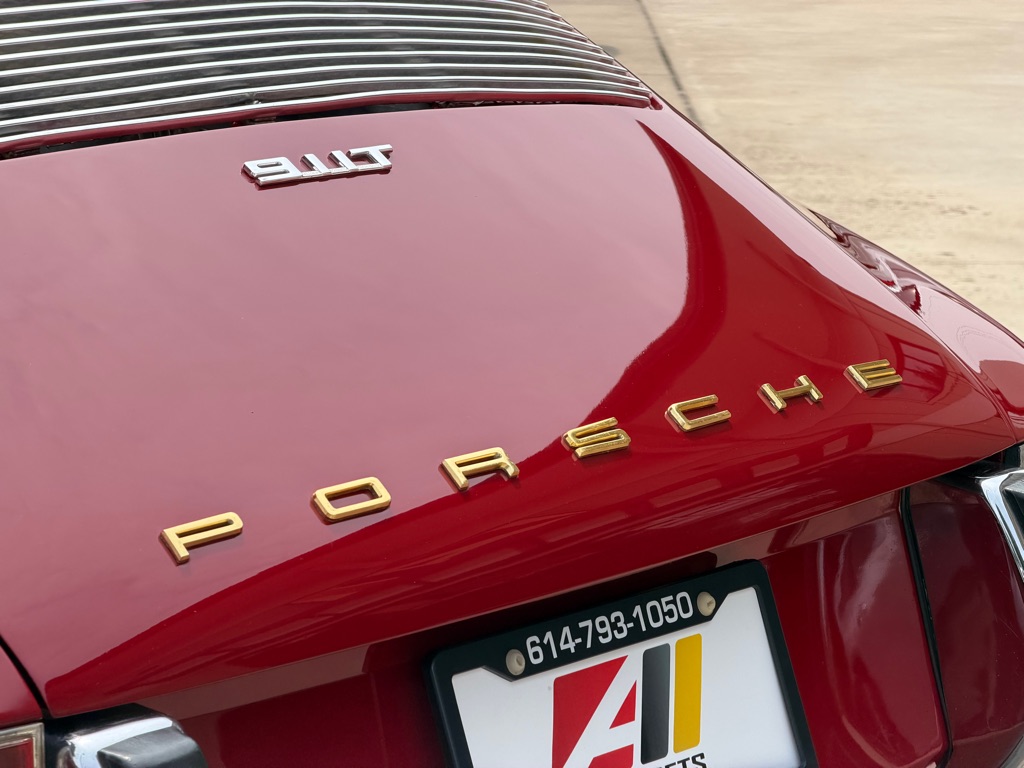 Photo 13 of this PORSCHE 911