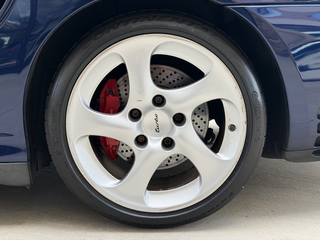Photo 18 of this PORSCHE 911
