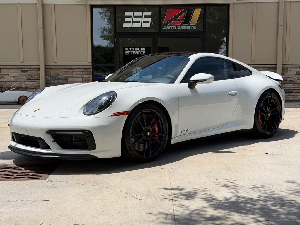 2023 PORSCHE 911 4 GTS