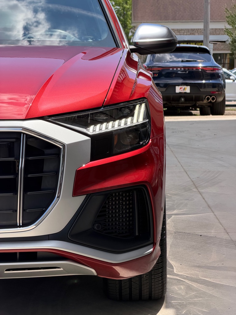 Photo 12 of this AUDI SQ8
