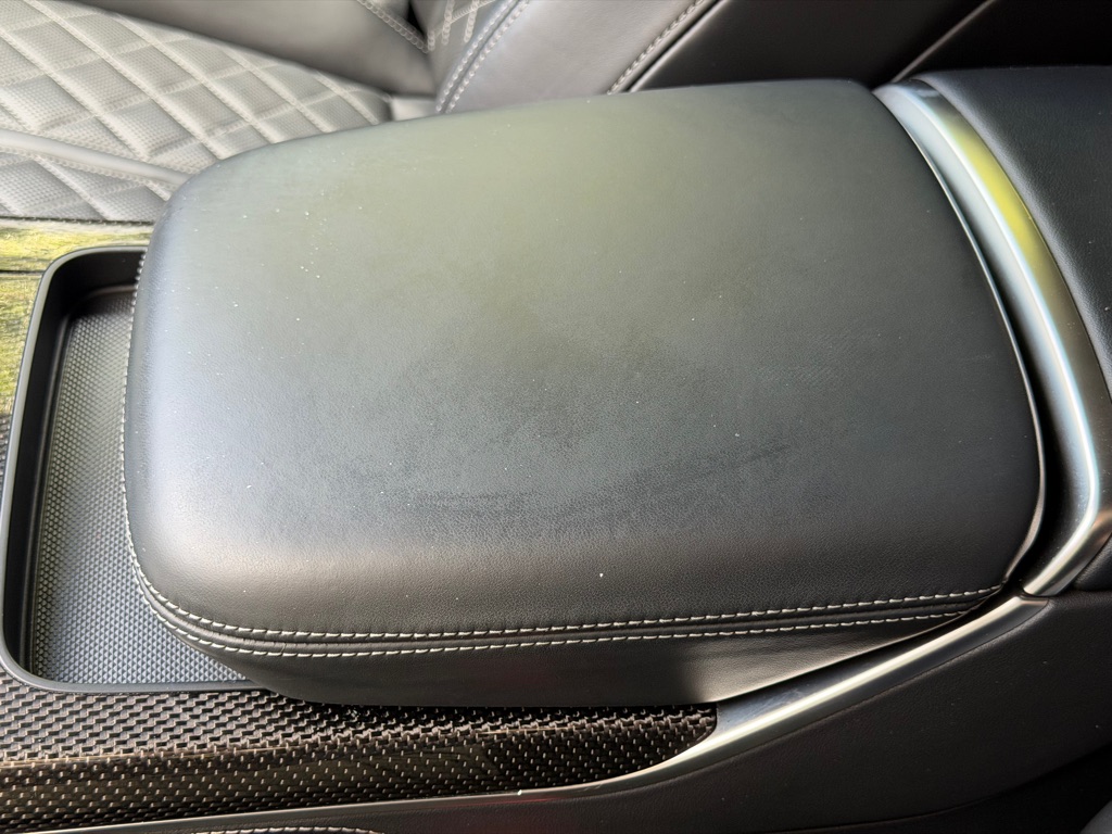 Photo 46 of this AUDI SQ8