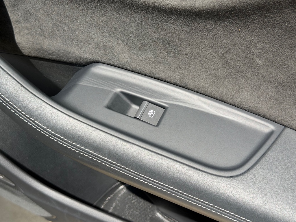Photo 56 of this AUDI SQ8
