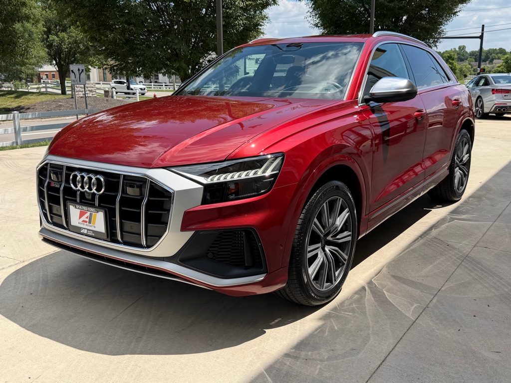 Photo 5 of this AUDI SQ8