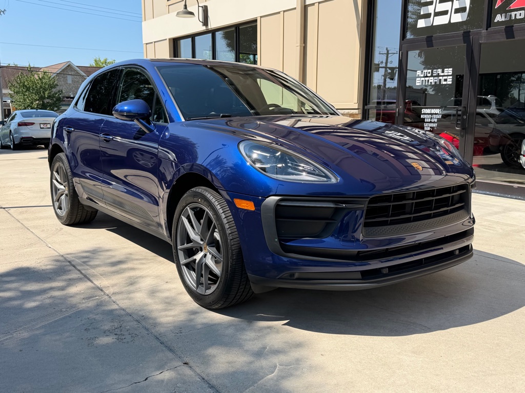 2022 PORSCHE MACAN