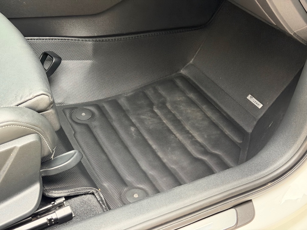 Photo 52 of this AUDI S3