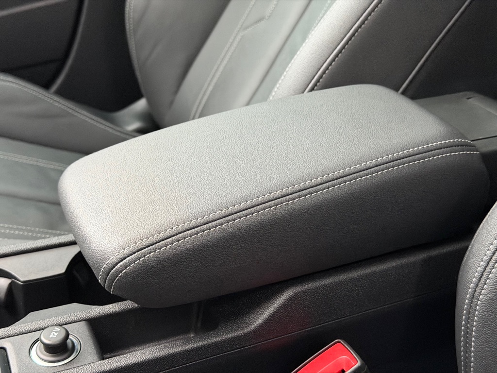 Photo 41 of this AUDI S3
