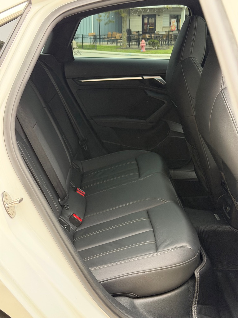 Photo 57 of this AUDI S3