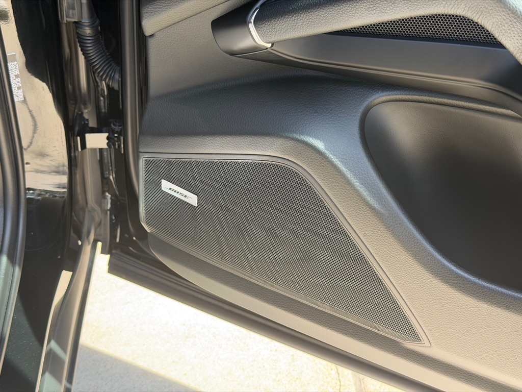 Photo 57 of this PORSCHE CAYENNE